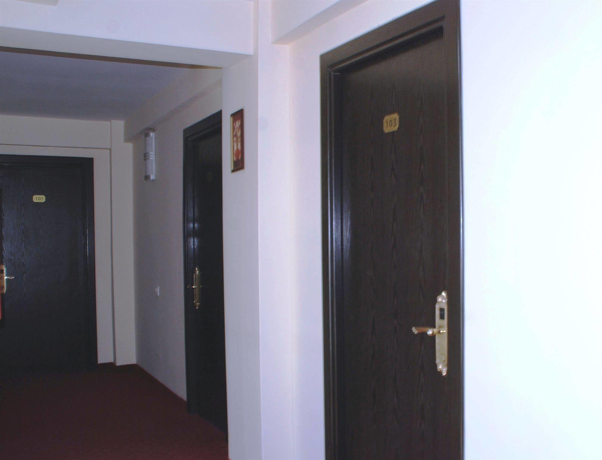 Hotel Ancor Bucureşti Ngoại thất bức ảnh